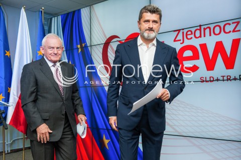  26.09.2015 WARSZAWA<br />KONFERENCJA PRASOWA LESZKA MILLERA I JANUSZA PALIKOTA<br />N/Z JANUSZ PALIKOT LESZEK MILLER<br /> 