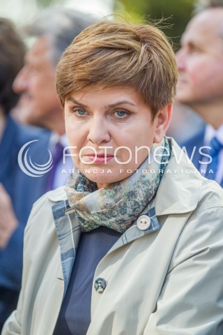  04.10.2015 STRACHOCINA <br />WIZYTA PREZESA PIS JAROSLAWA KACZYNSKIEGO I KANDYDATKI PIS NA URZAD PREMIERA BEATY SZYDLO W SANKTUARIUM SW. ANDRZEJA BOBOLI W STRACHOCINIE NA PODKARPACIU<br />N/Z BEATA SZYDLO MINA<br /> 
