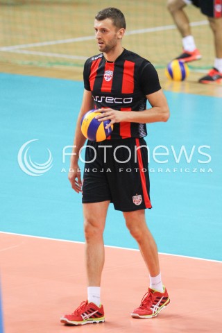  06.10.2015 RZESZOW <br />SIATKOWKA PLUS LIGA 2015/2016 MEN VOLLEYBALL<br />SPARING - MECZ KONTROLNY<br />MECZ ASSECO RESOVIA RZESZOW - CUPRUM LUBIN<br />N/Z LUKASZ PERLOWSKI SYLWETKA<br /> 