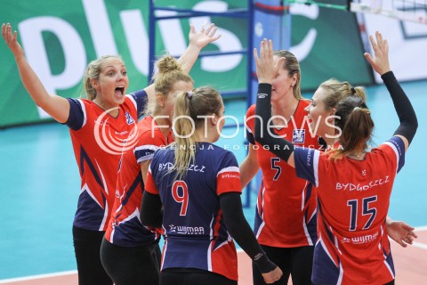  09.10.2015 RZESZOW SIATKOWKA <br />III TURNIEJ O PUCHAR FIRMY DEVELOPRES<br />MECZ DEVELOPRES SKYRES RZESZOW - PALAC BYDGOSZCZ<br />N/Z NATALIA KRAWULSKA RADOSC EMOCJE<br /> 