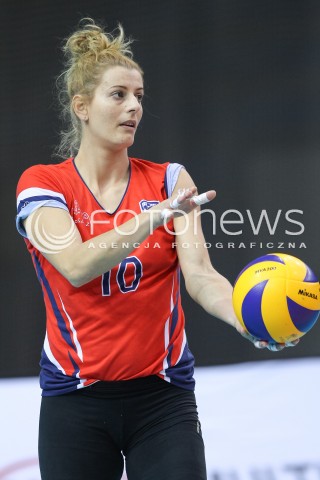  09.10.2015 RZESZOW SIATKOWKA <br />III TURNIEJ O PUCHAR FIRMY DEVELOPRES<br />MECZ DEVELOPRES SKYRES RZESZOW - PALAC BYDGOSZCZ<br />N/Z JOANNA KULIGOWSKA SYLWETKA<br /> 