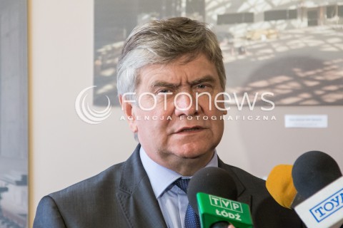  11.10.2015 LODZ<br />KONFERENCJA PRASOWA Z UDZIALEM CEZAREGO GRABARCZYKA NA TEMAT REWITALIZACJI LODZI<br />N/Z WITOLD STEPIEN<br /> 