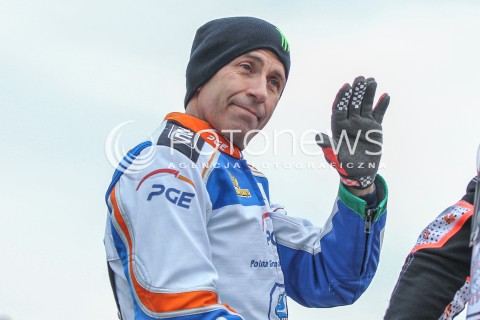  11.10.2015 RZESZOW <br />
ZUZEL PGE SPEEDWAY EKSTRALIGA SEASON 2015 <br />
MECZ PGE STAL RZESZOW - MDM KOMPUTERY ZKS OSTROVIA<br />
N/Z GREG HANCOCK SYLWETKA<br />
 
