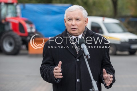  14.10.2015 LODZ<br />
WIZYTA JAROSLAWA KACZYNSKIEGO W BRZEZINACH W WOJEWODZTWIE LODZKIM<br />
N/Z JAROSLAW KACZYNSKI<br />
 