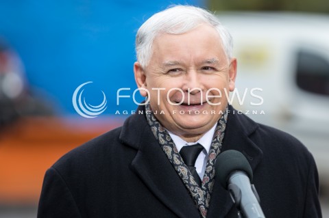  14.10.2015 LODZ<br />
WIZYTA JAROSLAWA KACZYNSKIEGO W BRZEZINACH W WOJEWODZTWIE LODZKIM<br />
N/Z JAROSLAW KACZYNSKI<br />
 