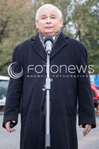  14.10.2015 LODZ<br />
WIZYTA JAROSLAWA KACZYNSKIEGO W BRZEZINACH W WOJEWODZTWIE LODZKIM<br />
N/Z JAROSLAW KACZYNSKI<br />
 