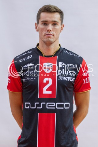  22.10.2015 RZESZOW <br />SESJA ZDJECIOWA SIATKARZY ASSECO RESOVIA<br />SEZON 2015/2016<br />N/Z THOMAS JAESCHKE<br /> 
