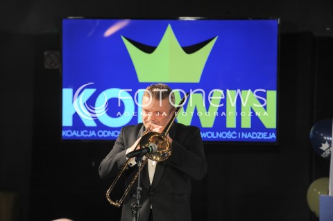  25.10.2015 WARSZAWA <br />WIECZOR WYBORCZY PARTII KORWIN<br />N/Z ARTYSTA<br /> 