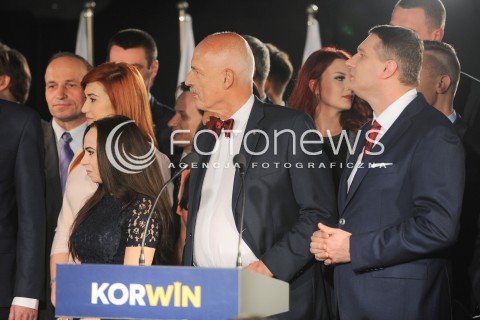  25.10.2015 WARSZAWA <br />WIECZOR WYBORCZY PARTII KORWIN<br />N/Z JANUSZ KORWIN MIKKE SZTAB WYBORCZY PRZEMYSLAW WIPLER<br /> 