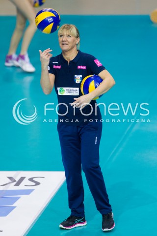  31.10.2015 RZESZOW<br />SIATKOWKA ORLEN LIGA 2015/2016 WOMEN VOLLEYBALL POLAND POLISH ORLENLIGA LEAGUE SEASON 2015/2016<br />MECZ DEVELOPRES SKYRES RZESZOW - TAURON MKS DABROWA GORNICZA <br />N/Z MAGDALENA SLIWA - II TRENER ( ASSISTANT COACH ) SYLWETKA <br /> 