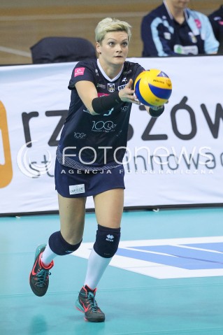  31.10.2015 RZESZOW<br />SIATKOWKA ORLEN LIGA 2015/2016 WOMEN VOLLEYBALL POLAND POLISH ORLENLIGA LEAGUE SEASON 2015/2016<br />MECZ DEVELOPRES SKYRES RZESZOW - TAURON MKS DABROWA GORNICZA <br />N/Z KAROLINA ROZYCKA SYLWETKA <br /> 