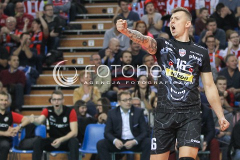  04.11.2015 RZESZOW POLAND<br />SIATKOWKA LIGA MISTRZOW <br />MEN CEV VOLLEYBALL CHAMPIONS LEAGUE 2015/2016<br />MATCH ASSECO RESOVIA - DRAGONS LUGANO <br />N/Z KRZYSZTOF IGNACZAK RADOSC EMOCJE SYLWETKA <br /> 