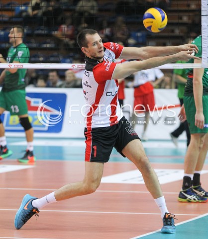  07.11.2015 RZESZOW<br />SIATKOWKA PLUSLIGA 2015/2016 MEN VOLLEYBALL POLAND POLISH PLUS LIGA LEAGUE SEASON 2015/2016<br />MECZ ASSECO RESOVIA RZESZOW - BBTS BIELSKO BIALA <br />N/Z BARTOSZ KUREK SYLWETKA <br /> 
