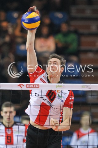  07.11.2015 RZESZOW<br />SIATKOWKA PLUSLIGA 2015/2016 MEN VOLLEYBALL POLAND POLISH PLUS LIGA LEAGUE SEASON 2015/2016<br />MECZ ASSECO RESOVIA RZESZOW - BBTS BIELSKO BIALA <br />N/Z JOCHEN SCHOPS SYLWETKA ATAK<br /> 