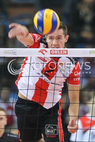  07.11.2015 RZESZOW<br />SIATKOWKA PLUSLIGA 2015/2016 MEN VOLLEYBALL POLAND POLISH PLUS LIGA LEAGUE SEASON 2015/2016<br />MECZ ASSECO RESOVIA RZESZOW - BBTS BIELSKO BIALA <br />N/Z THOMAS JAESCHKE SYLWETKA ATAK<br /> 