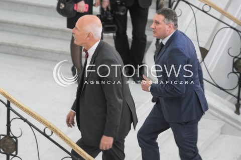  12.11.2015 WARSZAWA<br />PIERWSZE POSIEDZENIE SEJMU<br />N/Z JANUSZ KORWIN MIKKE PRZEMYSLAW WIPLER<br /> 