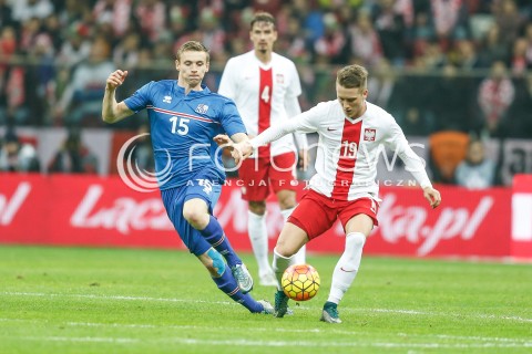  13.11.2015 WARSZAWA PILKA NOZNA <br />FRIENDLY FOOTBALL MATCH<br />POLISH NATIONAL TEAM<br />MECZ TOWARZYSKI<br />MECZ POLSKA - ISLANDIA<br />N/Z JON DADI BODVARSSON PIOTR ZIELINSKI<br /> 