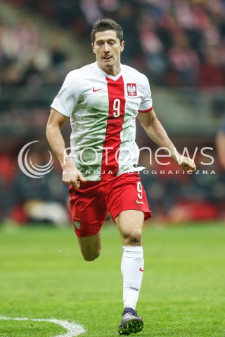  13.11.2015 WARSZAWA PILKA NOZNA <br />FRIENDLY FOOTBALL MATCH<br />POLISH NATIONAL TEAM<br />MECZ TOWARZYSKI<br />MECZ POLSKA - ISLANDIA<br />N/Z ROBERT LEWANDOWSKI<br /> 