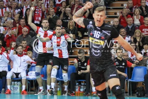  14.11.2015 RZESZOW<br />SIATKOWKA PLUSLIGA 2015/2016 MEN VOLLEYBALL POLAND POLISH PLUS LIGA LEAGUE SEASON 2015/2016<br />MECZ ASSECO RESOVIA RZESZOW - JASTRZEBSKI WEGIEL<br />N/Z FABIAN DRZYZGA DMYTRO PASHYTSKYY ( PASZYCKI ) RADOSC EMOCJE <br /> 