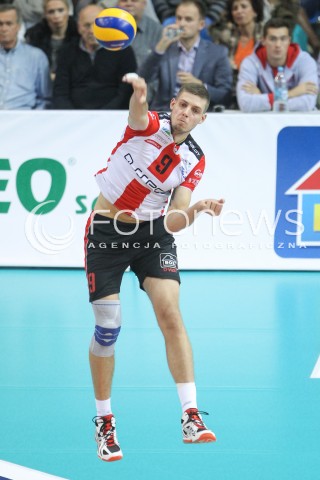  14.11.2015 RZESZOW<br />SIATKOWKA PLUSLIGA 2015/2016 MEN VOLLEYBALL POLAND POLISH PLUS LIGA LEAGUE SEASON 2015/2016<br />MECZ ASSECO RESOVIA RZESZOW - JASTRZEBSKI WEGIEL<br />N/Z DMYTRO PASHYTSKYY ( PASZYCKI ) SYLWETKA <br /> 