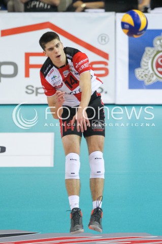  14.11.2015 RZESZOW<br />SIATKOWKA PLUSLIGA 2015/2016 MEN VOLLEYBALL POLAND POLISH PLUS LIGA LEAGUE SEASON 2015/2016<br />MECZ ASSECO RESOVIA RZESZOW - JASTRZEBSKI WEGIEL<br />N/Z ALEKSANDER SLIWKA SYLWETKA <br /> 