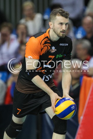  14.11.2015 RZESZOW<br />SIATKOWKA PLUSLIGA 2015/2016 MEN VOLLEYBALL POLAND POLISH PLUS LIGA LEAGUE SEASON 2015/2016<br />MECZ ASSECO RESOVIA RZESZOW - JASTRZEBSKI WEGIEL<br />N/Z MICHAL MASNY SYLWETKA <br /> 