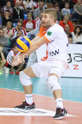  14.11.2015 RZESZOW<br />SIATKOWKA PLUSLIGA 2015/2016 MEN VOLLEYBALL POLAND POLISH PLUS LIGA LEAGUE SEASON 2015/2016<br />MECZ ASSECO RESOVIA RZESZOW - JASTRZEBSKI WEGIEL<br />N/Z ADRIAN MIHULKA SYLWETKA <br /> 
