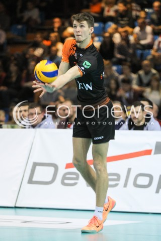  14.11.2015 RZESZOW<br />SIATKOWKA PLUSLIGA 2015/2016 MEN VOLLEYBALL POLAND POLISH PLUS LIGA LEAGUE SEASON 2015/2016<br />MECZ ASSECO RESOVIA RZESZOW - JASTRZEBSKI WEGIEL<br />N/Z MACIEJ MUZAJ SYLWETKA <br /> 