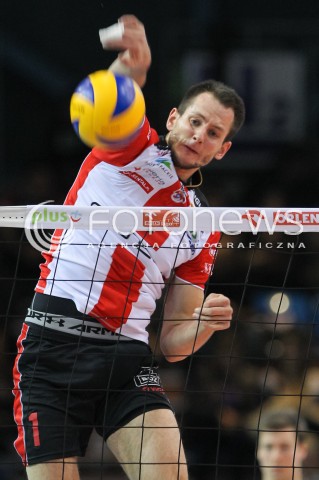  14.11.2015 RZESZOW<br />SIATKOWKA PLUSLIGA 2015/2016 MEN VOLLEYBALL POLAND POLISH PLUS LIGA LEAGUE SEASON 2015/2016<br />MECZ ASSECO RESOVIA RZESZOW - JASTRZEBSKI WEGIEL<br />N/Z BARTOSZ KUREK SYLWETKA ATAK<br /> 