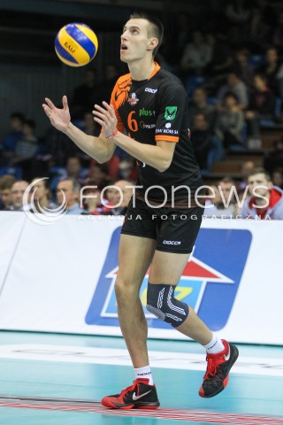  14.11.2015 RZESZOW<br />SIATKOWKA PLUSLIGA 2015/2016 MEN VOLLEYBALL POLAND POLISH PLUS LIGA LEAGUE SEASON 2015/2016<br />MECZ ASSECO RESOVIA RZESZOW - JASTRZEBSKI WEGIEL<br />N/Z DAMIAN BORUCH SYLWETKA <br /> 