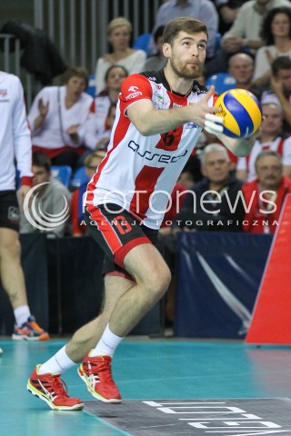  14.11.2015 RZESZOW<br />SIATKOWKA PLUSLIGA 2015/2016 MEN VOLLEYBALL POLAND POLISH PLUS LIGA LEAGUE SEASON 2015/2016<br />MECZ ASSECO RESOVIA RZESZOW - JASTRZEBSKI WEGIEL<br />N/Z DAWID DRYJA SYLWETKA <br /> 