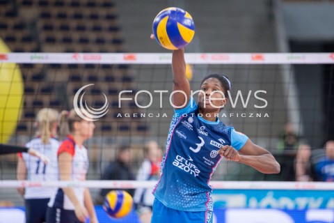  16.11.2015 LODZ SIATKOWKA ORLEN LIGA SEZON 2015/2016 VOLLEYBALL POLISH SEASON <br />
BEEF MASTER BUDOWLANI LODZ - KPS CHEMIK POLICE N/Z MADELAYNNE MONTANO SYLWETKA<br />
 