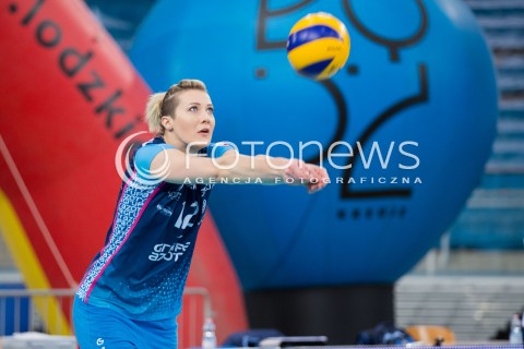  16.11.2015 LODZ SIATKOWKA ORLEN LIGA SEZON 2015/2016 VOLLEYBALL POLISH SEASON <br />
BEEF MASTER BUDOWLANI LODZ - KPS CHEMIK POLICE N/Z IZABELA KOWALINSKA SYLWETKA<br />
 