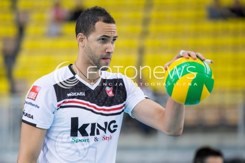  18.11.2015 LODZ POLAND<br />
SIATKOWKA LIGA MISTRZOW MEN CEV VOLLEYBALL CHAMPIONS LEAGUE 2015/2016<br />
MATCH PGE SKRA BELCHATOW - CUCINE LUBE CIVITANOVA<br />
N/Z OSMANY PORTUONDO JUANTORENA SYLWETKA<br />
 