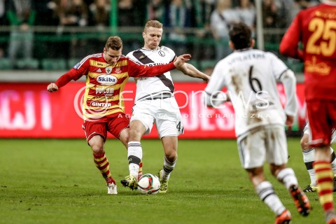  18.11.2015 WARSZAWA PILKA NOZNA <br />FOOTBALL POLISH 1/4 PUCHAR POLSKI STADION LEGII<br />MECZ LEGIA WARSZAWA - CHOJNICZANKA CHOJNICE<br />N/Z IGOR LEWCZUK<br /> 