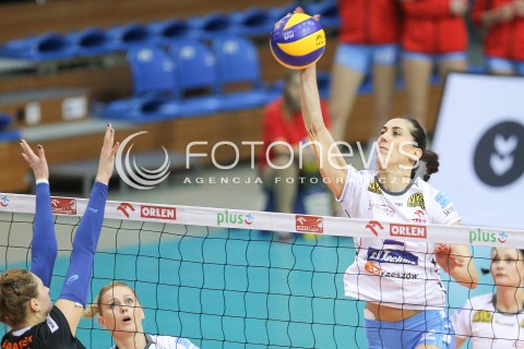  21.11.2015 RZESZOW <br />SIATKOWKA ORLEN LIGA 2015/2016 <br />WOMEN VOLLEYBALL POLAND POLISH ORLENLIGA LEAGUE SEASON 2015/2016 <br />MECZ DEVELOPRES SKYRES RZESZOW - KSZO OSTROWIEC SWIETOKRZYSKI<br />N/Z ANA OTASEVIC <br /> 