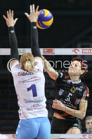  21.11.2015 RZESZOW <br />SIATKOWKA ORLEN LIGA 2015/2016 <br />WOMEN VOLLEYBALL POLAND POLISH ORLENLIGA LEAGUE SEASON 2015/2016 <br />MECZ DEVELOPRES SKYRES RZESZOW - KSZO OSTROWIEC SWIETOKRZYSKI<br />N/Z DOROTA SCIURKA <br /> 