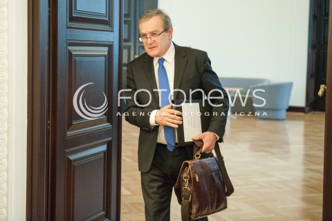  24.11.2014 WARSZAWA<br />POSIEDZENIE RADY MINISTROW<br />N/Z MINISTER KULTURY PIOTR GLINSKI<br /> 