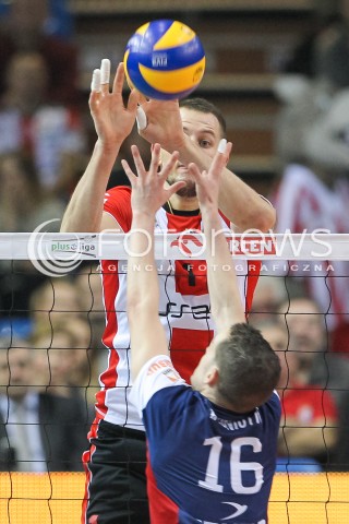  25.11.2015 RZESZOW<br />SIATKOWKA PLUSLIGA 2015/2016 MEN VOLLEYBALL POLAND POLISH PLUS LIGA LEAGUE SEASON 2015/2016<br />MECZ ASSECO RESOVIA RZESZOW - ZAKSA KEDZIERZYN KOZLE<br />N/Z BARTOSZ KUREK BENJAMIN TONIUTTI <br /> 