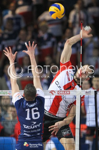  25.11.2015 RZESZOW<br />SIATKOWKA PLUSLIGA 2015/2016 MEN VOLLEYBALL POLAND POLISH PLUS LIGA LEAGUE SEASON 2015/2016<br />MECZ ASSECO RESOVIA RZESZOW - ZAKSA KEDZIERZYN KOZLE<br />N/Z BARTOSZ KUREK <br /> 