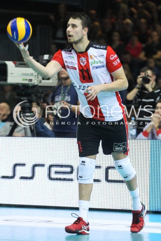  25.11.2015 RZESZOW<br />SIATKOWKA PLUSLIGA 2015/2016 MEN VOLLEYBALL POLAND POLISH PLUS LIGA LEAGUE SEASON 2015/2016<br />MECZ ASSECO RESOVIA RZESZOW - ZAKSA KEDZIERZYN KOZLE<br />N/Z FABIAN DRZYZGA SYLWETKA <br /> 