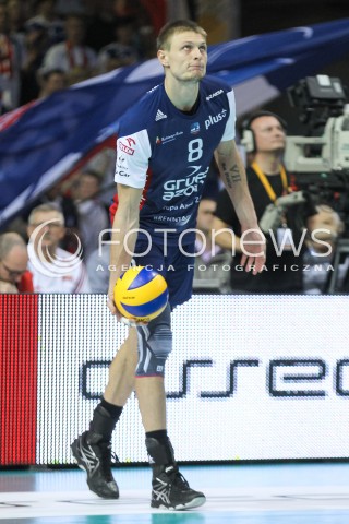  25.11.2015 RZESZOW<br />SIATKOWKA PLUSLIGA 2015/2016 MEN VOLLEYBALL POLAND POLISH PLUS LIGA LEAGUE SEASON 2015/2016<br />MECZ ASSECO RESOVIA RZESZOW - ZAKSA KEDZIERZYN KOZLE<br />N/Z JURIJ GLADYR SYLWETKA <br /> 