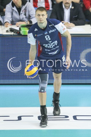  25.11.2015 RZESZOW<br />SIATKOWKA PLUSLIGA 2015/2016 MEN VOLLEYBALL POLAND POLISH PLUS LIGA LEAGUE SEASON 2015/2016<br />MECZ ASSECO RESOVIA RZESZOW - ZAKSA KEDZIERZYN KOZLE<br />N/Z JURIJ GLADYR SYLWETKA <br /> 