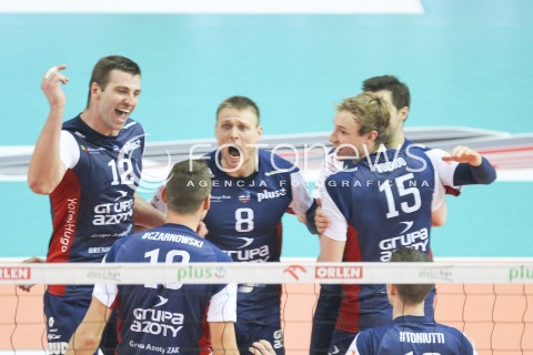  25.11.2015 RZESZOW<br />SIATKOWKA PLUSLIGA 2015/2016 MEN VOLLEYBALL POLAND POLISH PLUS LIGA LEAGUE SEASON 2015/2016<br />MECZ ASSECO RESOVIA RZESZOW - ZAKSA KEDZIERZYN KOZLE<br />N/Z GRZEGORZ BOCIEK JURIJ GLADYR SAM DEROO RADOSC EMOCJE <br /> 