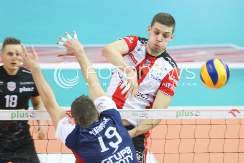  25.11.2015 RZESZOW<br />SIATKOWKA PLUSLIGA 2015/2016 MEN VOLLEYBALL POLAND POLISH PLUS LIGA LEAGUE SEASON 2015/2016<br />MECZ ASSECO RESOVIA RZESZOW - ZAKSA KEDZIERZYN KOZLE<br />N/Z DMYTRO PASHYTSKYY ( PASZYCKI ) <br /> 