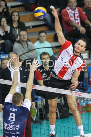  25.11.2015 RZESZOW<br />SIATKOWKA PLUSLIGA 2015/2016 MEN VOLLEYBALL POLAND POLISH PLUS LIGA LEAGUE SEASON 2015/2016<br />MECZ ASSECO RESOVIA RZESZOW - ZAKSA KEDZIERZYN KOZLE<br />N/Z BARTOSZ KUREK <br /> 