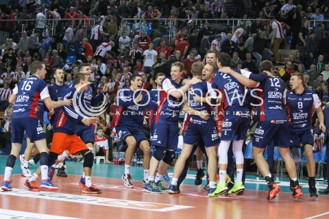  25.11.2015 RZESZOW<br />SIATKOWKA PLUSLIGA 2015/2016 MEN VOLLEYBALL POLAND POLISH PLUS LIGA LEAGUE SEASON 2015/2016<br />MECZ ASSECO RESOVIA RZESZOW - ZAKSA KEDZIERZYN KOZLE<br />N/Z RADOSC WYGRANA ZWYCIESTWO SIATKARZY ZAKSY KEDZIERZYN KOZLE<br /> 
