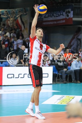 25.11.2015 RZESZOW<br />SIATKOWKA PLUSLIGA 2015/2016 MEN VOLLEYBALL POLAND POLISH PLUS LIGA LEAGUE SEASON 2015/2016<br />MECZ ASSECO RESOVIA RZESZOW - ZAKSA KEDZIERZYN KOZLE<br />N/Z RUSSELL HOLMES SYLWETKA <br /> 