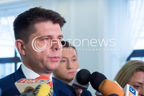  26.11.2015 WARSZAWA<br /> POSIEDZENIE SEJMU W WARSZAWIE  <br />N/Z RYSZARD PETRU<br /> 