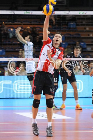  29.11.2015 RZESZOW<br />SIATKOWKA PLUSLIGA 2015/2016 MEN VOLLEYBALL POLAND POLISH PLUS LIGA LEAGUE SEASON 2015/2016<br />MECZ ASSECO RESOVIA RZESZOW - CUPRUM LUBIN<br />N/Z OLIEG ACHREM ( ALEH AKHREM ) SYLWETKA <br /> 